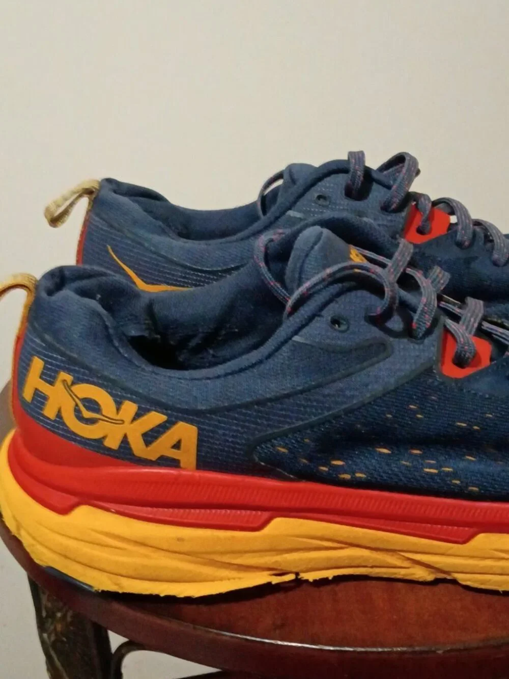 Hoka One Challenger ATR 6 Outer Space Blue Yellow Men’s Size 11D 1106510-OSRY